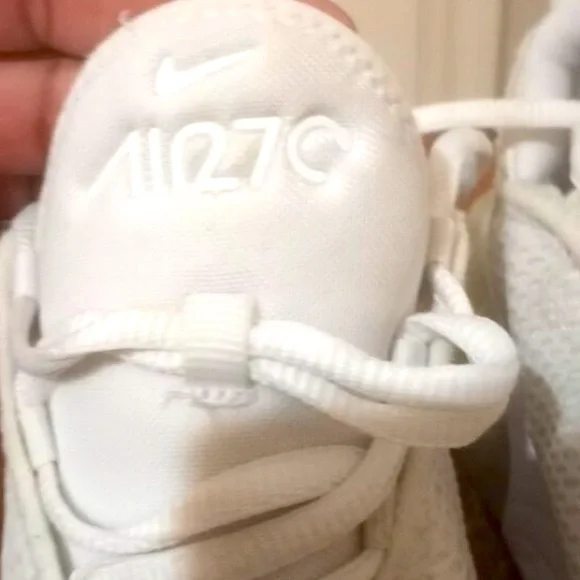 Nike Air Max 270 Sneakers White/Cream Size 4 Youth - Picture 7 of 12